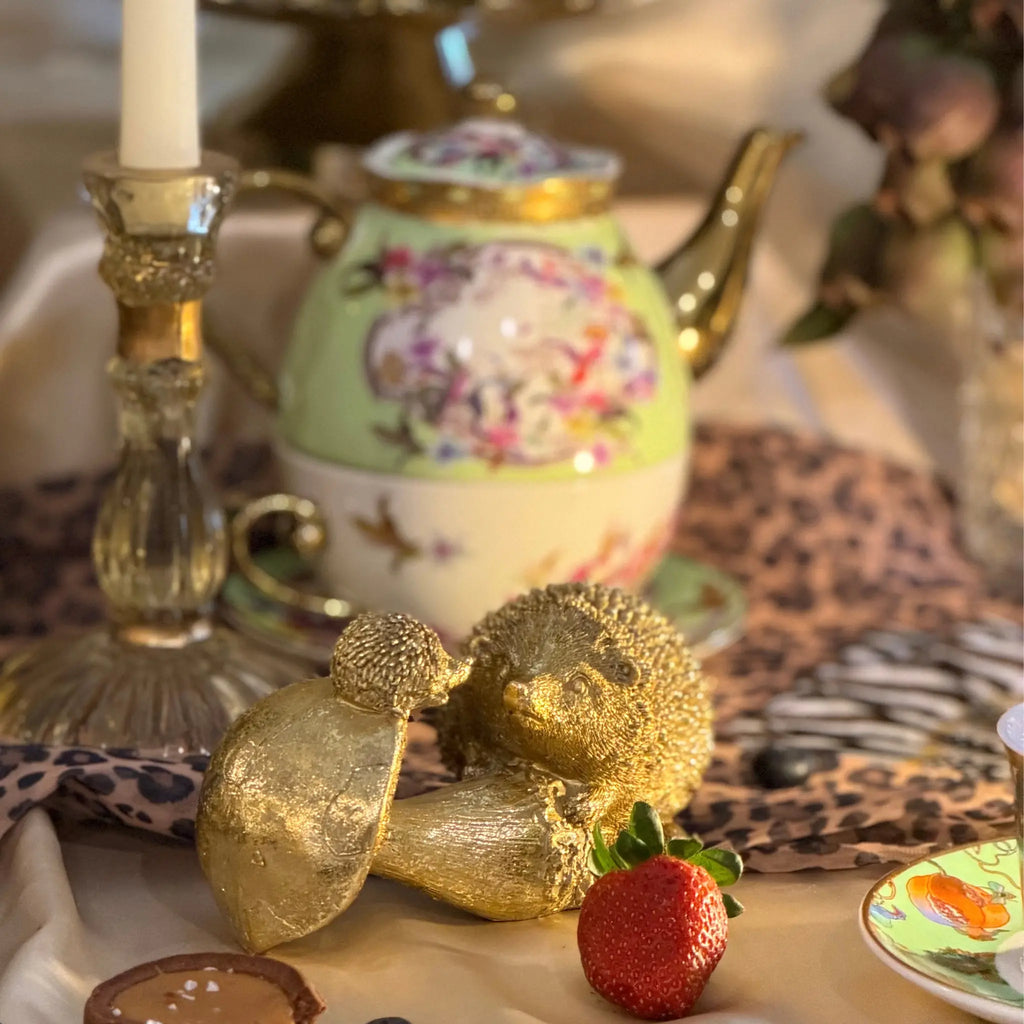 Henry & Montgomery Gold Hedgehogs Lavida