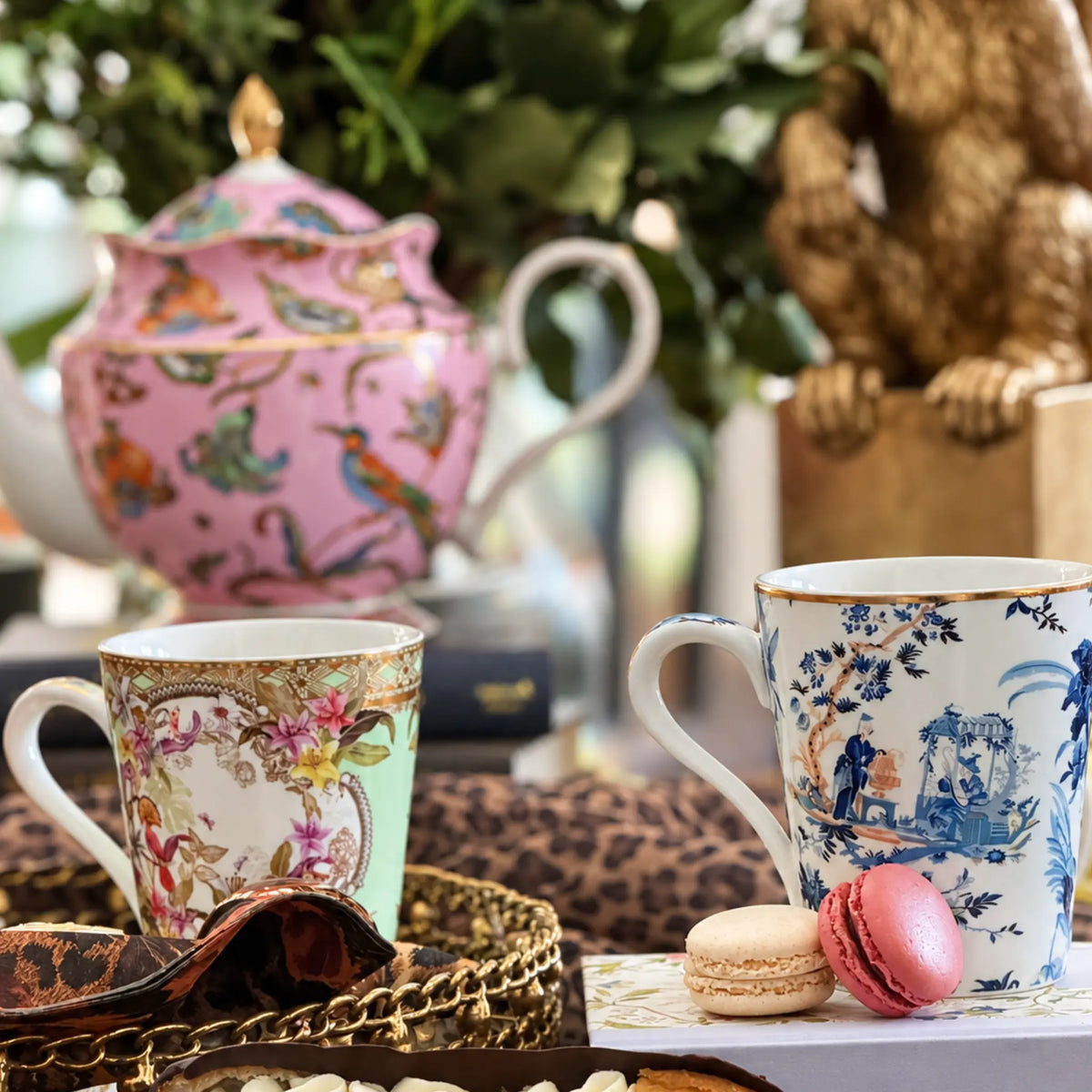 Aveline Pink Bird Teapot Swing Gifts